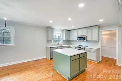 110 Scottsmoor Drive, Charlotte, NC 28214 - Photo 7