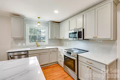 110 Scottsmoor Drive, Charlotte, NC 28214 - Photo 5