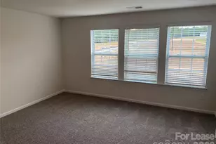 142 Scotsway Ct, Troutman, NC 28166 - Photo 11