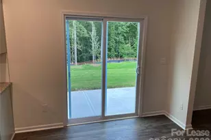 142 Scotsway Ct, Troutman, NC 28166 - Photo 5