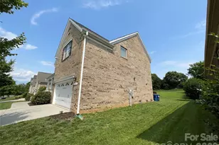 707 Five Leaf Ln, Waxhaw, NC 28173 - Photo 3