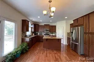 707 Five Leaf Ln, Waxhaw, NC 28173 - Photo 15