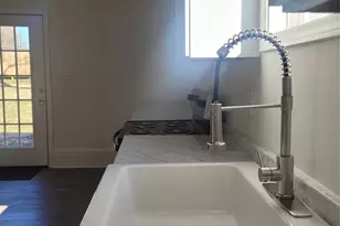 508 N Apple St, Gastonia, NC 28054 - Photo 17