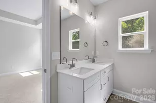 183 Cherry Spgs Ln, Asheville, NC 28804 - Photo 17