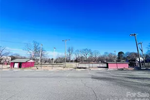 506 E Washington Ave, Bessemer City, NC 28016 - Photo 15