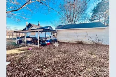 506 E Washington Avenue, Bessemer City, NC 28016 - Photo 7