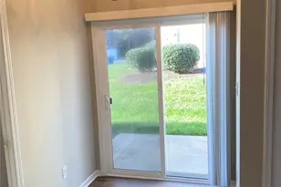 10637 Trolley Run Dr, Cornelius, NC 28031 - Photo 9