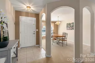 3327 Covelo Ct, Charlotte, NC 28262 - Photo 3