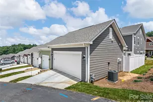 129 Cherry Spgs Ln, Asheville, NC 28804 - Photo 17