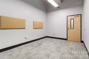 101 Allen Street E, Hendersonville, NC 28792 - Photo 1