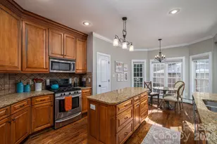 4009 Tall Timber Ct, Gastonia, NC 28056 - Photo 7