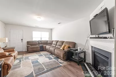 8920 Red Clay Lane, Charlotte, NC 28269 - Photo 5