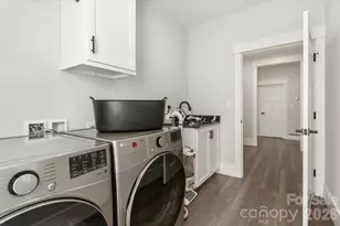 4555 Bristol Dr, Morganton, NC 28655 - Photo 29