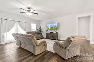 4555 Bristol Dr, Morganton, NC 28655 - Photo 11