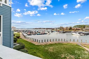 18789 Vineyard Point Ln, Cornelius, NC 28031 - Photo 39