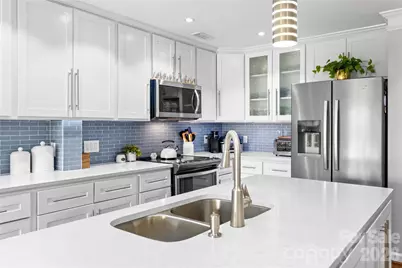 18789 Vineyard Point Lane, Cornelius, NC 28031 - Photo 5