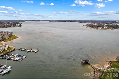 18789 Vineyard Point Lane, Cornelius, NC 28031 - Photo 33