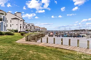 18789 Vineyard Point Ln, Cornelius, NC 28031 - Photo 35