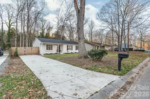 6223 Judas Tree Ln, Charlotte, NC 28227 - Photo 21