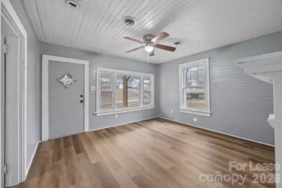 713 2nd Street Place SW, Conover, NC 28613 - Photo 5