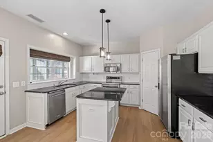 10619 Lumley Dr, Charlotte, NC 28277 - Photo 9