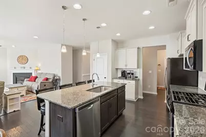 2917 Hiddenbrook Way, Fort Mill, SC 29707 - Photo 17