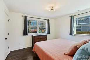 1800 Finchley Dr, Charlotte, NC 28215 - Photo 11