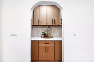 2011 E Barden Rd, Charlotte, NC 28226 - Photo 19