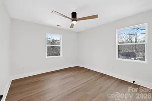 2011 E Barden Rd, Charlotte, NC 28226 - Photo 31