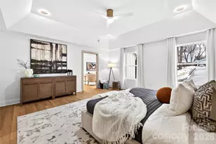 2011 E Barden Rd, Charlotte, NC 28226 - Photo 9