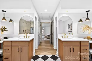 2011 E Barden Rd, Charlotte, NC 28226 - Photo 13