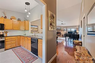 12 Willow View Dr, Franklin, NC 28734 - Photo 15