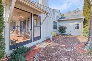 12 Willow View Dr, Franklin, NC 28734 - Photo 3