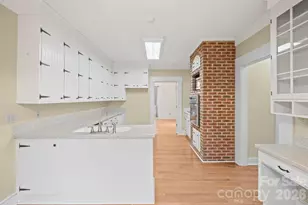 1223 Creek Side Dr, Conover, NC 28613 - Photo 11