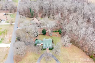 1223 Creek Side Dr, Conover, NC 28613 - Photo 47