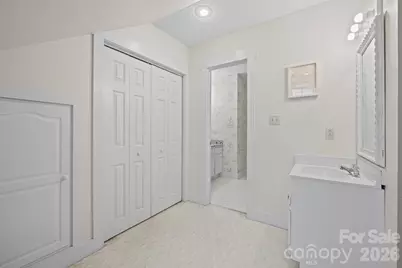 1223 Creekside Drive, Conover, NC 28613 - Photo 41