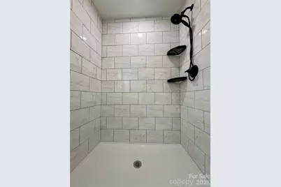 414 E Broad Street, East Spencer, NC 28144 - Photo 17