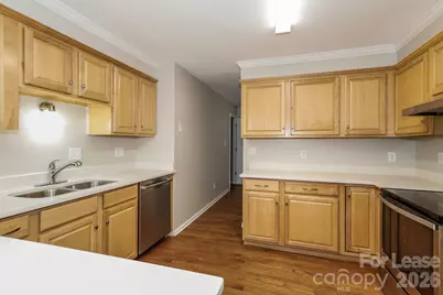 10900 Flat Iron Road, Charlotte, NC 28226 - Photo 7