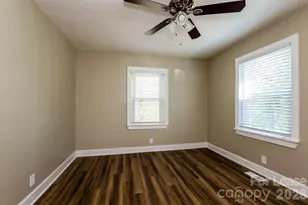 928 Holland Ave, Charlotte, NC 28206 - Photo 3