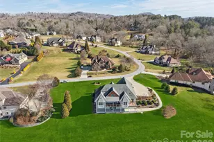 383 Ridgeview Hill Dr, Hendersonville, NC 28791 - Photo 41