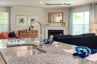 647 13th Ave Dr NE, Hickory, NC 28601 - Photo 7