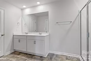 643 13th Ave Dr NE, Hickory, NC 28601 - Photo 19