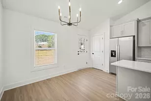 2025 Picnic Dr, Newton, NC 28658 - Photo 9