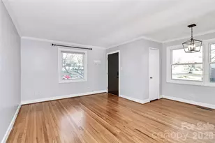 4411 Murrayhill Rd, Charlotte, NC 28209 - Photo 3