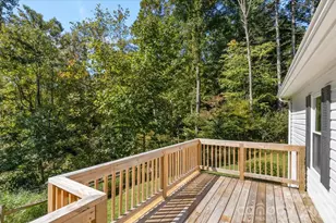 1050 Wyatt Town Rd, Burnsville, NC 28714 - Photo 17
