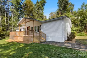 1050 Wyatt Town Rd, Burnsville, NC 28714 - Photo 3