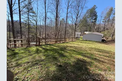 1050 Wyatt Town Road, Burnsville, NC 28714 - Photo 3
