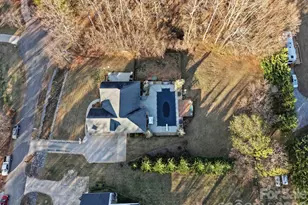 2555 Knox Landing Rd, Connelly Springs, NC 28612 - Photo 5