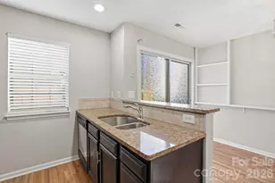 3015 Summercroft Ln, Charlotte, NC 28269 - Photo 15