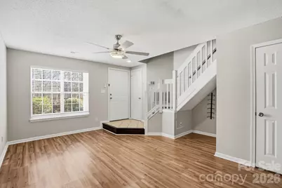 3015 Summercroft Lane, Charlotte, NC 28269 - Photo 7